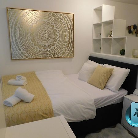 Modern Center Studio Under The Castle V Apartment Любляна Екстериор снимка